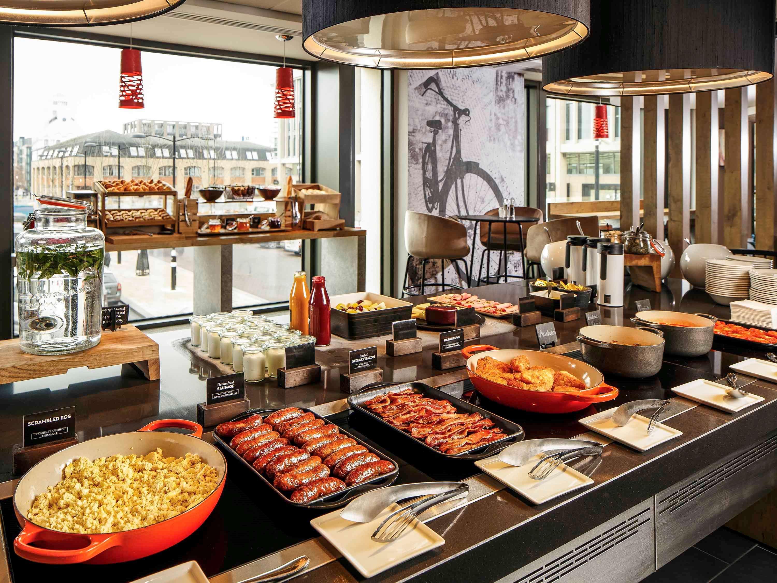 Hotel Ibis Station 3*